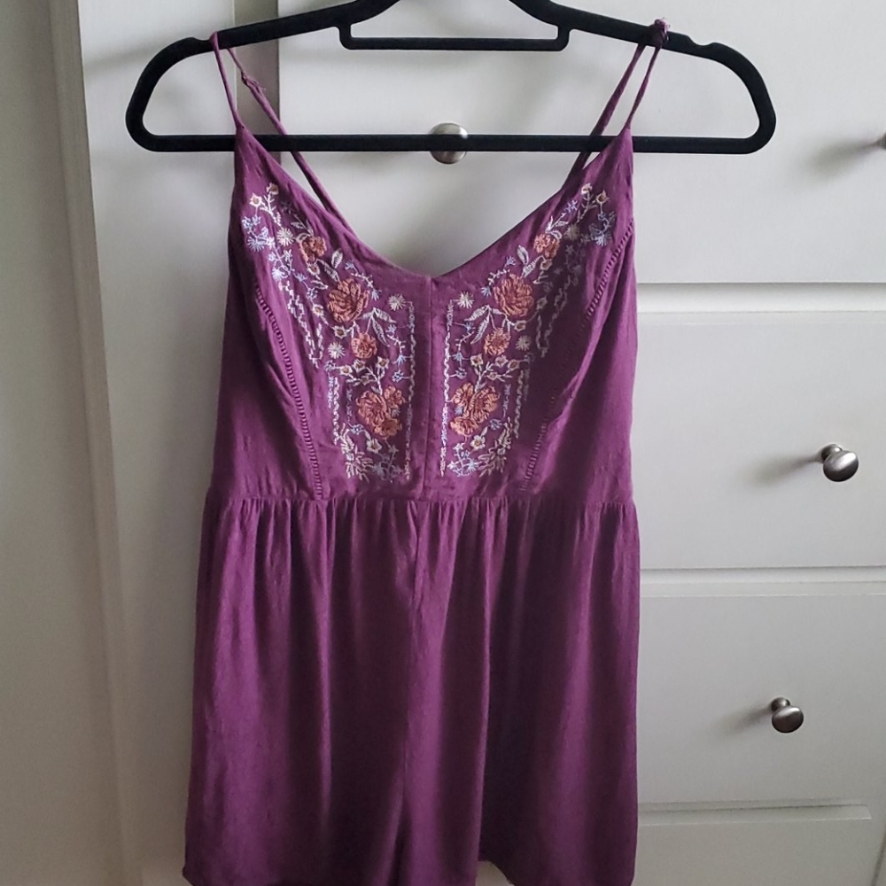 Women's‎ romper
